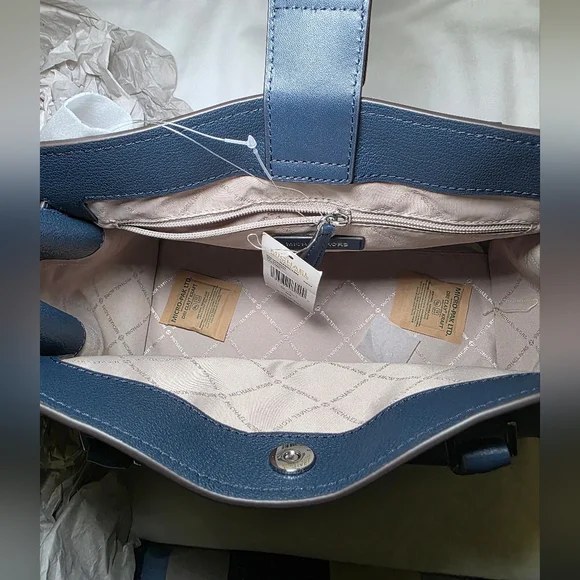 Michael Kors Leather Hamilton Medium Satchel & Crossbody- Navy  NWT Retails $558 - Picture 9 of 11